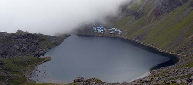 Langtang Gosaikunda Helambu circuit trekking