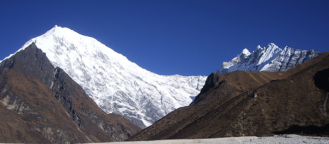 Langtang Gosaikunda Helambu circuit trekking