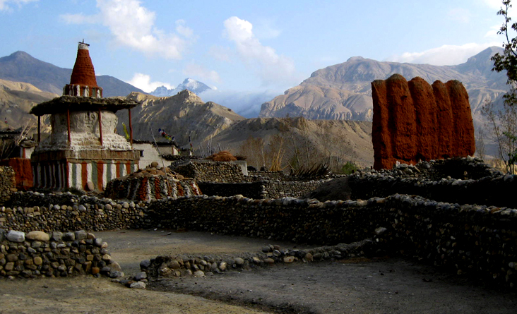 Mustang Trekking