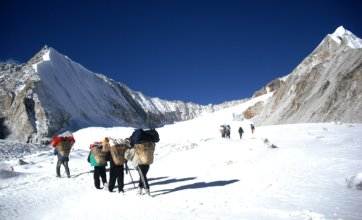 Sherpani Col passes