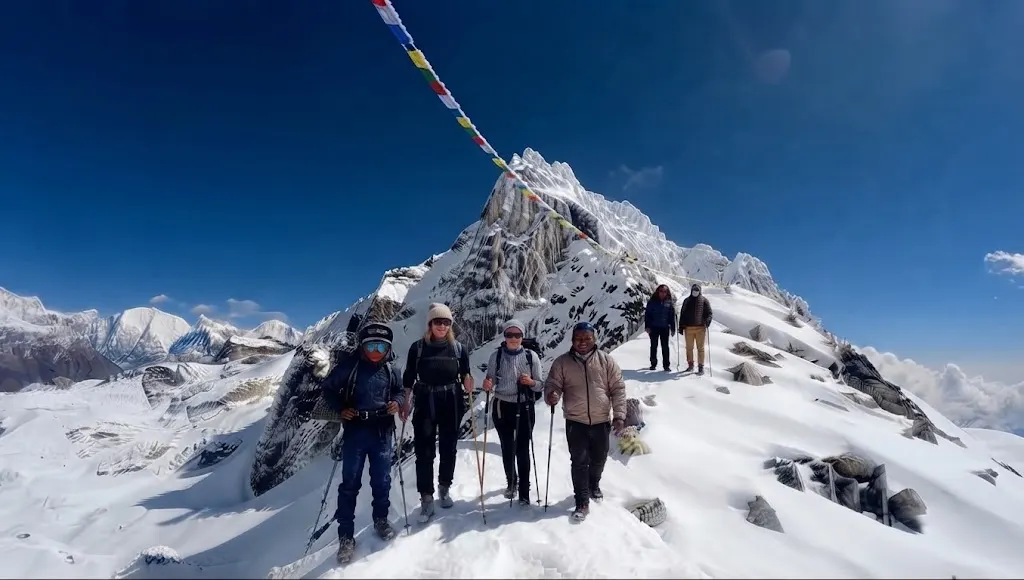 Ganja la Pass Trek