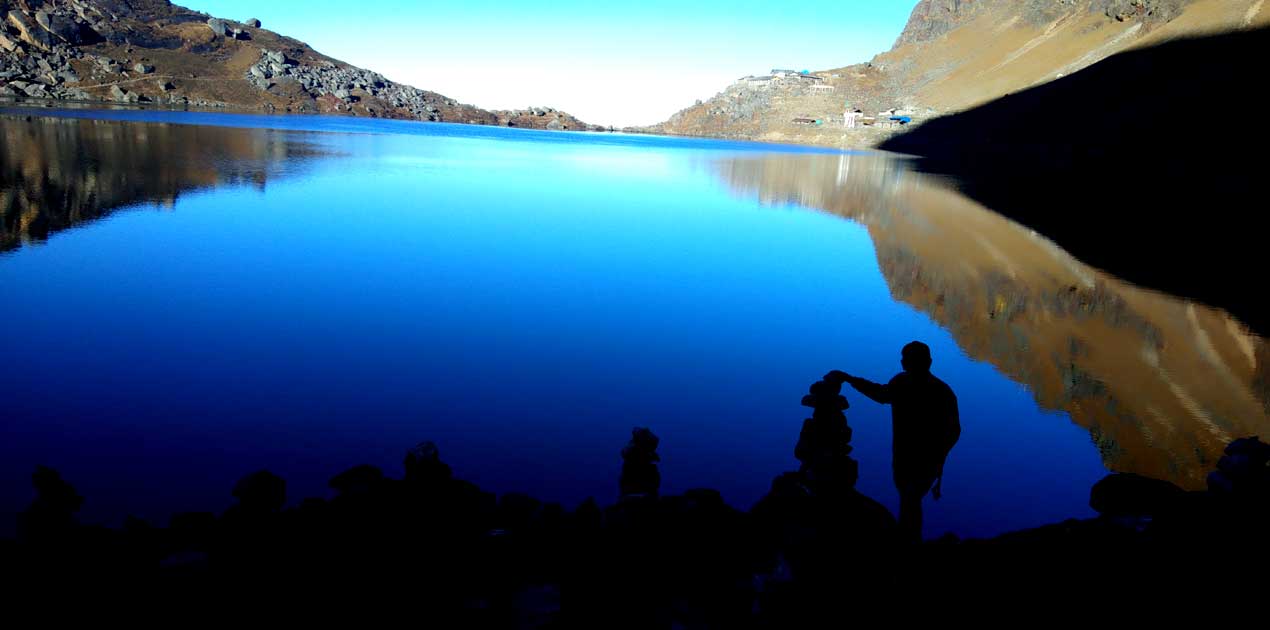 gosaikunda lake