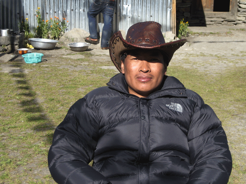 manaslu local guide 