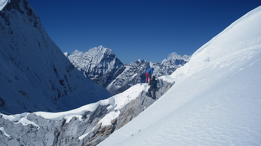 Sherpani Col