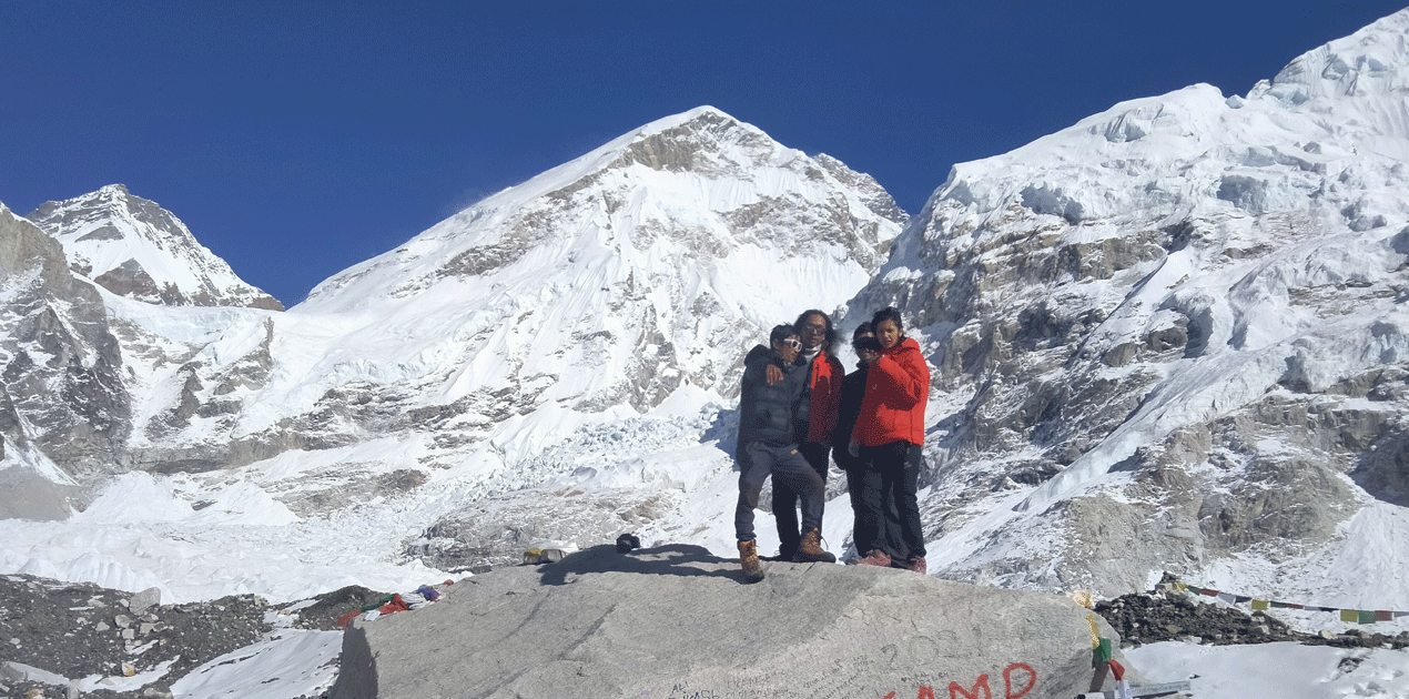 Everest Chola pass