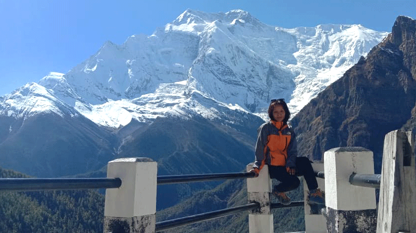 Diku Sherpa female trekking guide in nepal