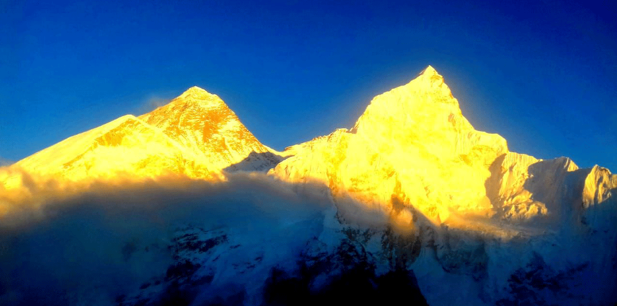 Everest view from Nangpa la