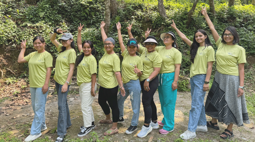 Female guide teams 