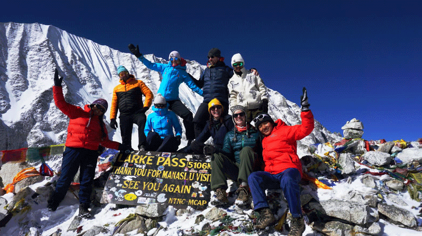 Guide Doma sherpa in Larke la pass 