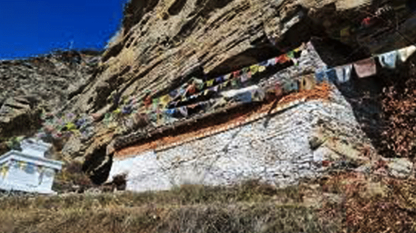 milarepa cave Manang