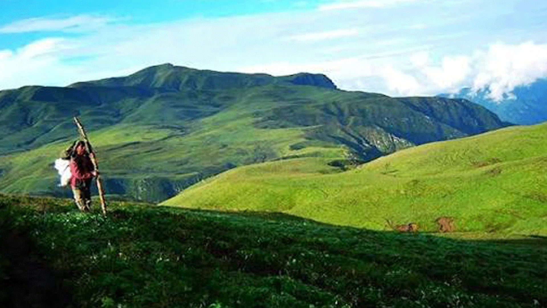 Ramaroshan Lakes Trek